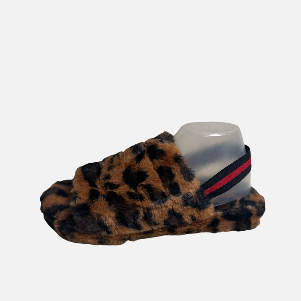 Fluffy slipper sandal